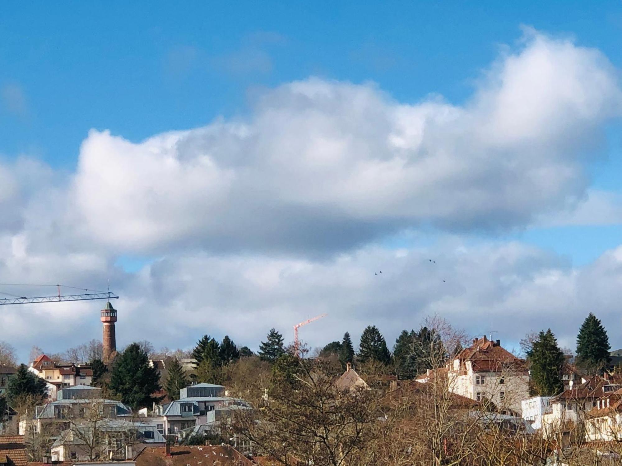 Caleva'S Bnb Pforzheim Bagian luar foto