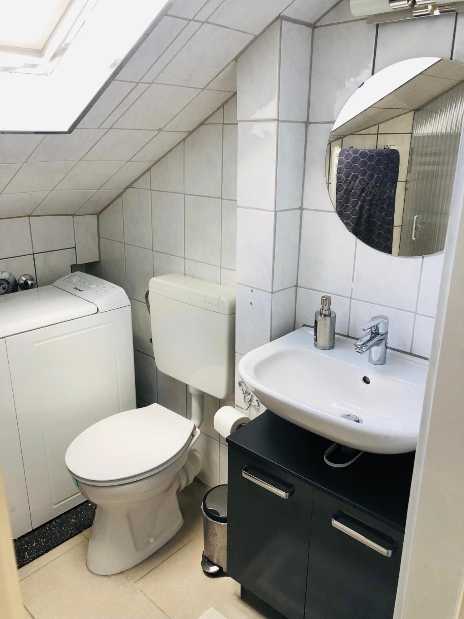 Caleva'S Bnb Pforzheim Bagian luar foto
